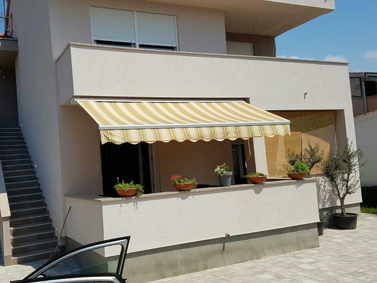 Apartamento Marine Sukošan Exterior foto